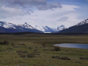 ar20011018-patagonia-4x4-01-distantice-s.jpg (14656 bytes)