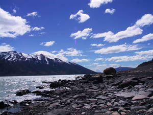 ar20011018-patagonia-4x4-12-brilliantclouds-s.jpg (22371 bytes)