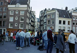 nl200104-amsterdam-city-12-drinkings.jpg (21995 bytes)